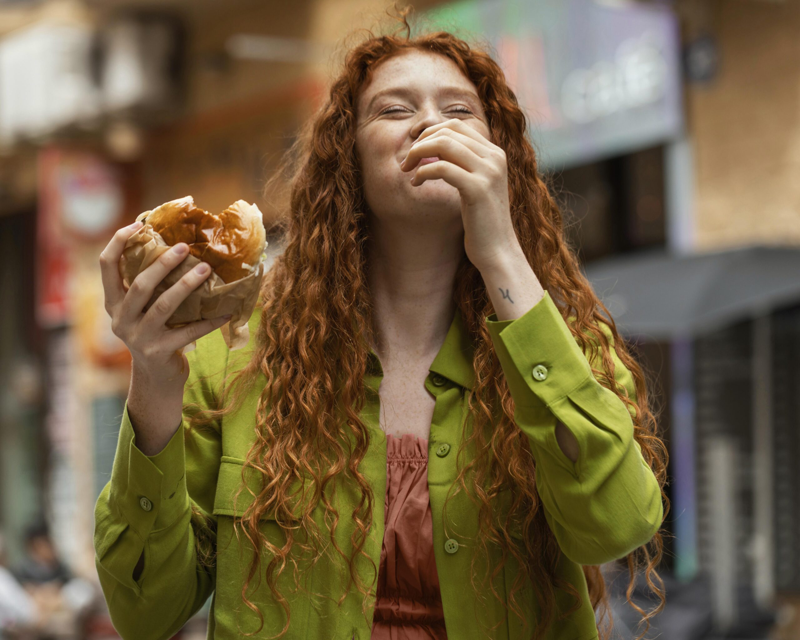 Burger King Lanza la Doble Suiza King: Una Experiencia Gourmet que No Te Puedes Perder