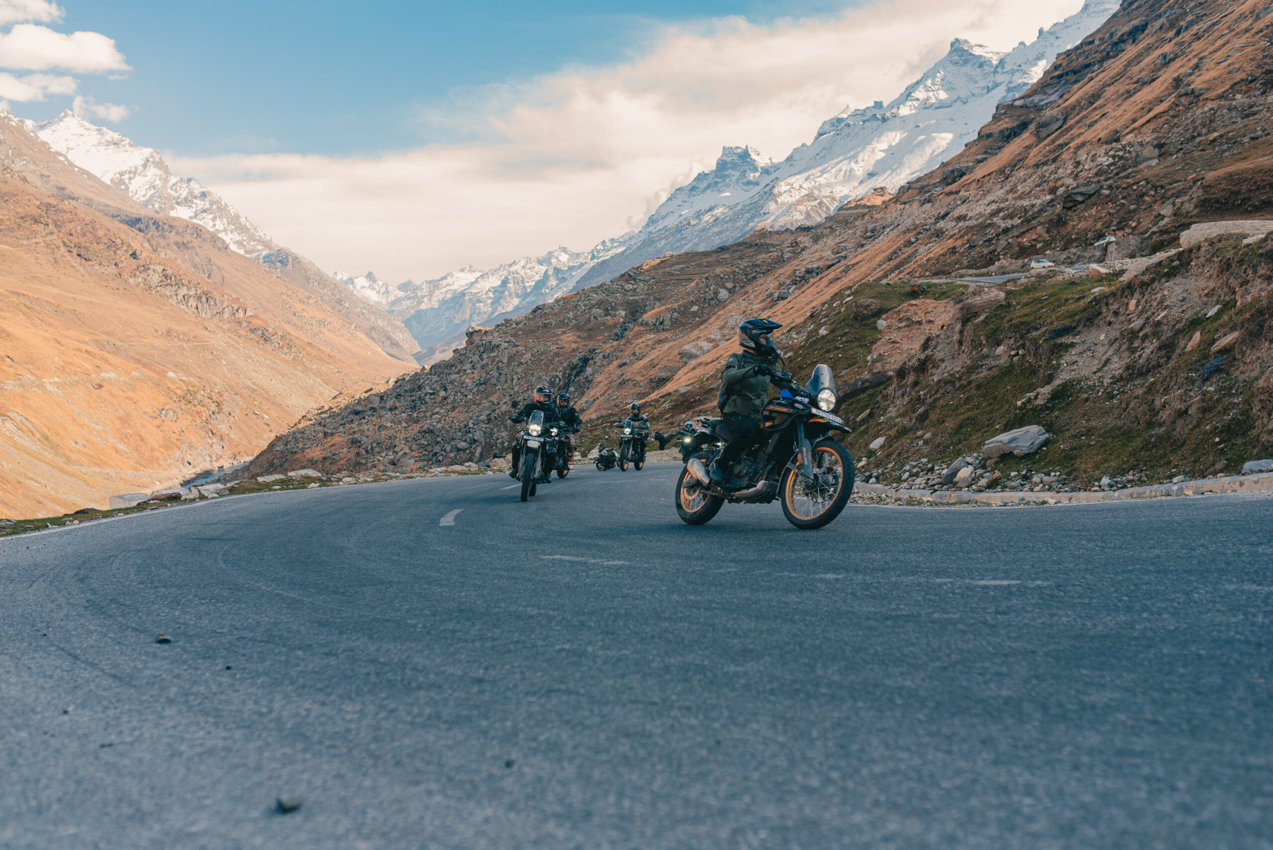 Royal Enfield lidera el segmento de motocicletas de mediano cilindraje en Colombia con un 12% de market share