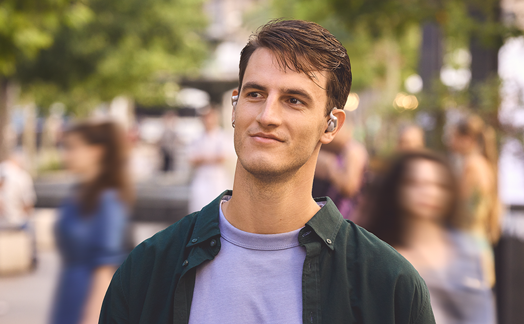 JBL apuesta por la conciencia del entorno con sus nuevos audífonos OpenSound