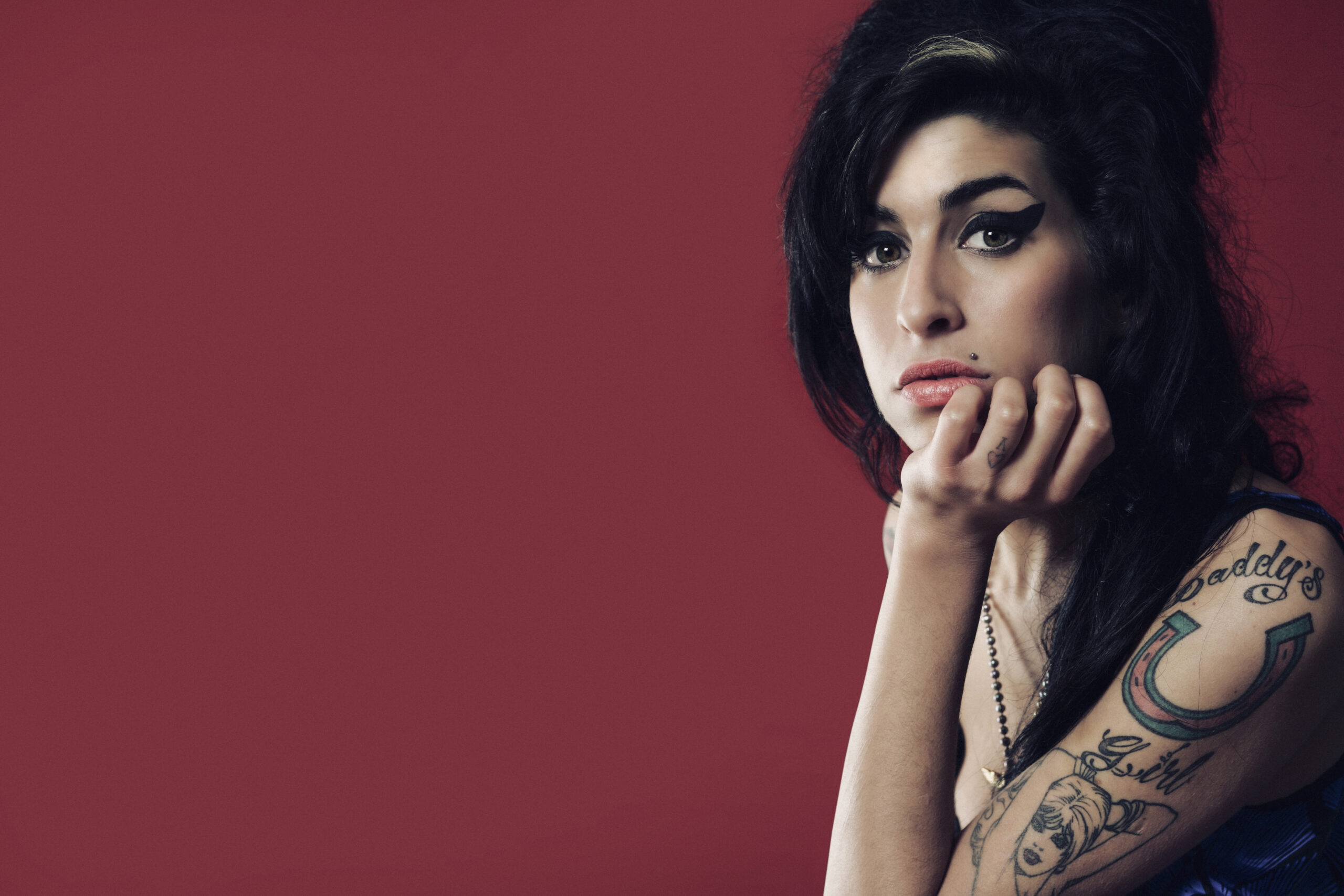 Amy Winehouse conmemora los 20 años de “Back to Black” con una colección exclusiva