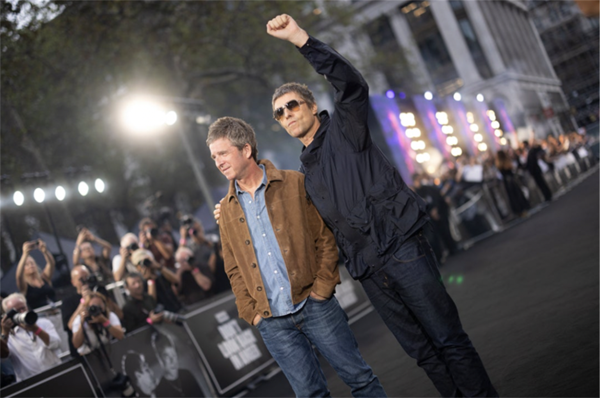 Liam y Noel Gallagher protagonizan el estreno británico del documental sobre el regreso de Oasis