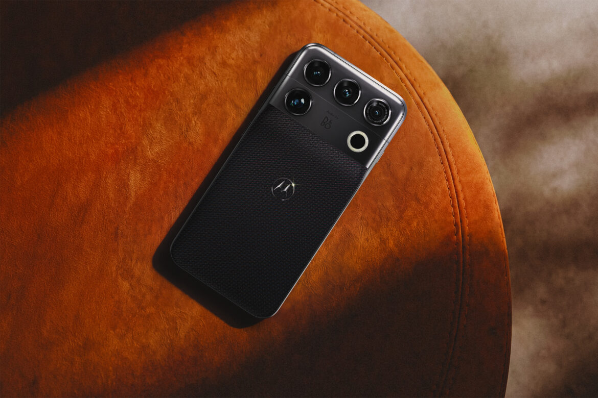 Así es el motorola signature 27, el nuevo teléfono premium de Motorola con IA, audio B&O y cámara avanzada